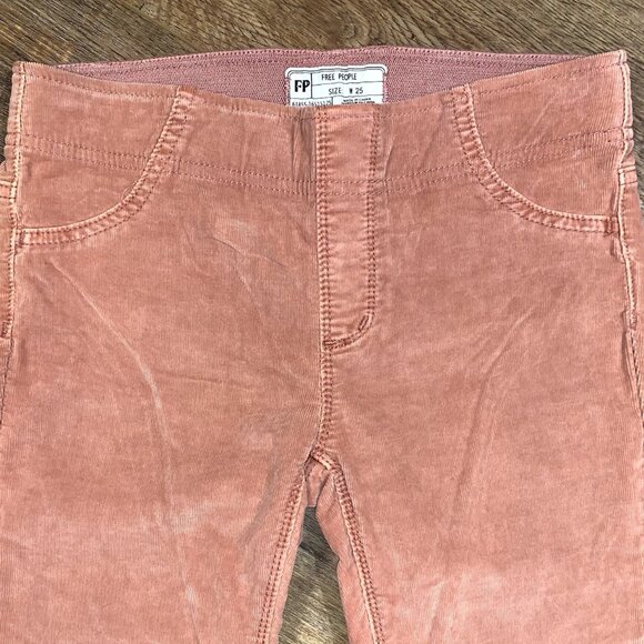 FREE PEOPLE Dusty Pink Corduroy BELL BOTTOM PANTS 25 x 33 Stretch Boho Grunge - Picture 3 of 7